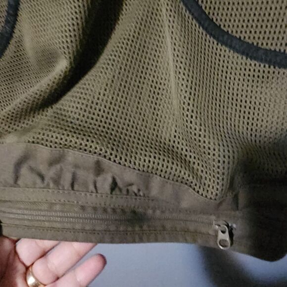 Cabelas Leather Trim Vest Mens Sleeveless Vented Jacket Size Large Hunt Fish - Picture 7 of 13